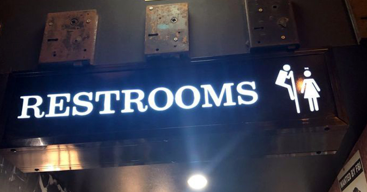 Melbourne Bar Apologises For Sexist ‘Peeping Tom’ Toilet Sign